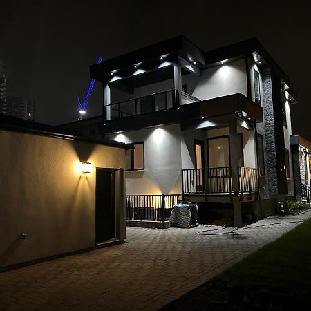 Wecare Guest Suite Burnaby Exterior photo